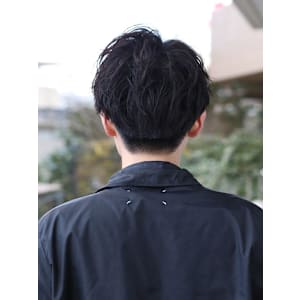 韓流マッシュ刈り上げ