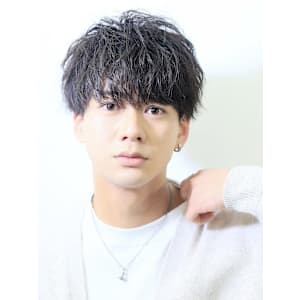 細束でふんわりスパイラルパーマ