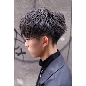 シャープにキメる！ショートマッシュ