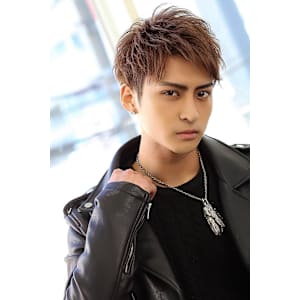 ハーフアップヘア