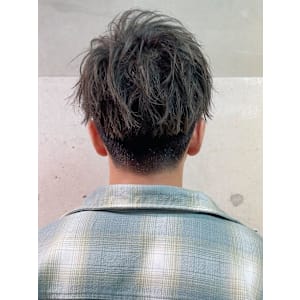 人気のバランスのツイストショート