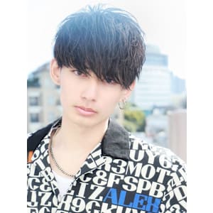 無造作前下がりマッシュ