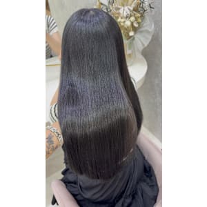 簡単スタイリング/くせ毛カット/小顔ヘア/ヘアセット