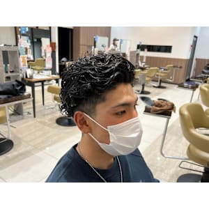 メンズカットパーマ