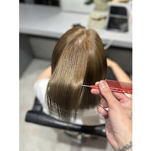 ★☆綺麗に縮毛矯正かけたいお客様必見☆★