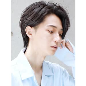 耳かけミディアムショート