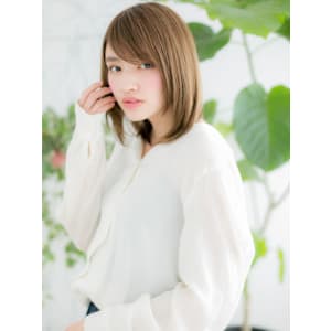 ハイライトカラーでナチュラルストカール