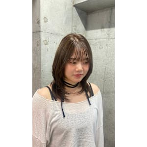 レイヤー/オリーブベージュ/赤み消しカラー