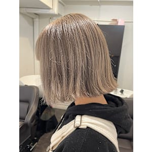 ate. 髪質改善 心斎橋【アテ】×スタイル