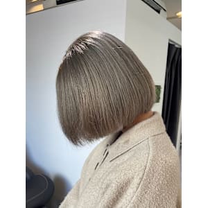 ate. 髪質改善 心斎橋【アテ】×スタイル