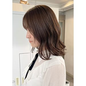 ate. 髪質改善 心斎橋【アテ】×スタイル