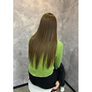 赤みゼロ透明感グレージュ