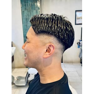 【20代 男性】ロンドン七三スキンフェード（大宮/バーバー）