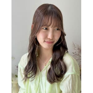 《花屋併設の美容院》柔らかモテベージュ