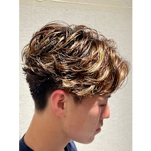 フェザーショートパーマ