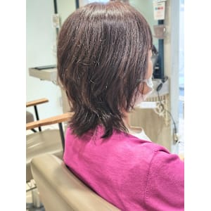 ウルフ ミディアムレイヤー ミセス