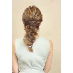 結婚式や浴衣ヘアに♪編みおろしアレンジ