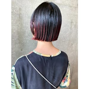 ミニボブ 大人ショート 顔周りカット ワインレッド ショート