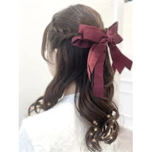 大人っぽ可愛い！編み込みハーフアップ♪_ユウ