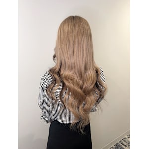 アッシュミルクティー - Bulansis Hair【ブランシス ヘアー】掲載中