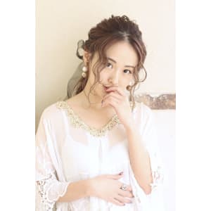 結婚式やお呼ばれに♪ポニーテール巻きアレンジ