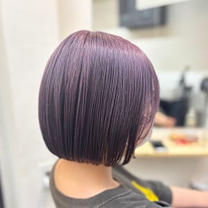 ボブ×ラベンダーカラー