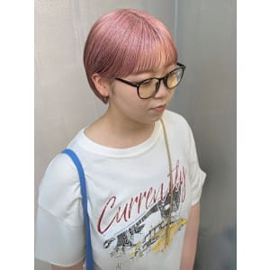 ミルクティピンク　ショートボブ　ケアブリーチ　艶髪　美髪