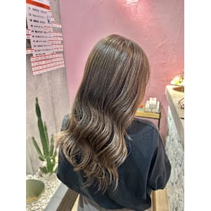 ミルクブラウン