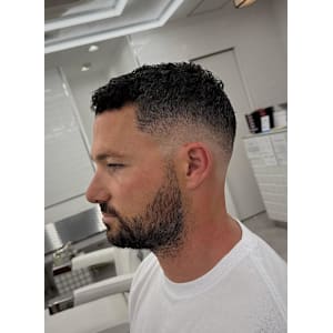 ミドルフェード