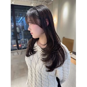 髪質改善＊黒髪毛先レイヤーカットロング＊美髪【Zina難波】