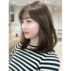 髪質改善＊顔周りレイヤーカットロブ＊美髪【Zina難波】