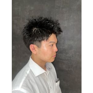 短髪でも遊びのあるメンズカット【三軒茶屋】