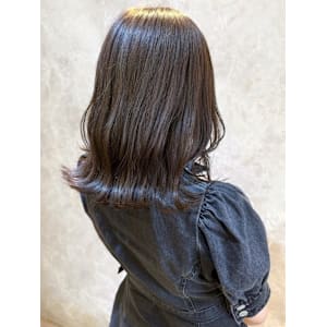 くすみベージュ 透明感 ダメージレスカラー くびれミディ