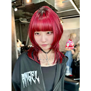 チェリーレッド　デザインカラー　ハイトーン　表参道/原宿 - Null 表参道本店 デザインカラー/ダブルカラー【ヌル】掲載中