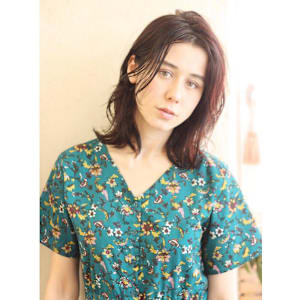 艶髪♪外ハネ大人ミディアムボブ