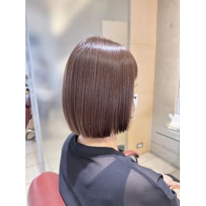 今っぽ大人可愛い！ヘイリーボブ - EMU international 春日部本店【エムインターナショナル】掲載中