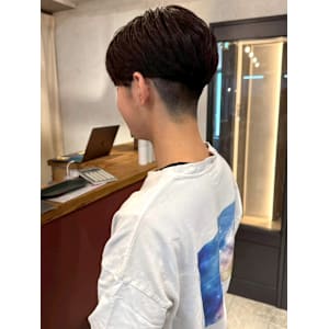 マッシュ 刈り上げ ツーブロック 黒髪 マッシュショート 