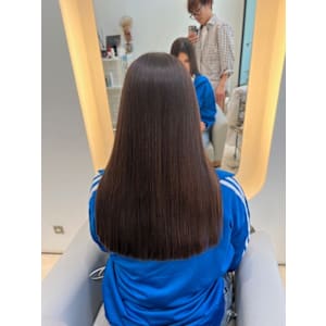 レイヤーカットカラートリートメント