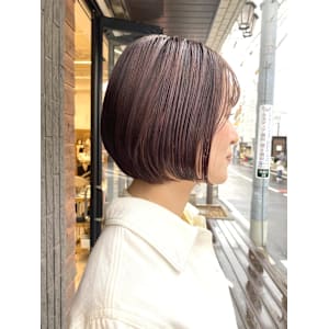 大人の艶ボブ × ラベンダーピンクで旬髪