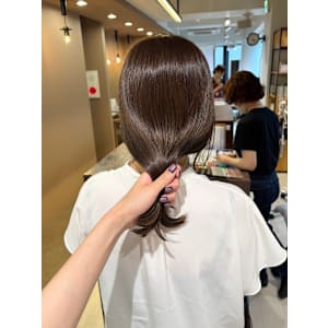 グレーブラウン/透明感カラー/水素カラー/艶カラー