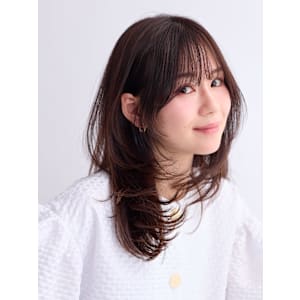 セミロングレイヤー