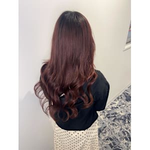 チェリーレッドロング - Bulansis Hair【ブランシス ヘアー】掲載中