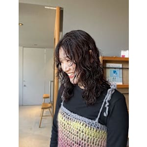 ニュアンスパーマとボルドーカラー