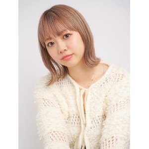 外ハネボブ／ハイトーンピンクベージュ