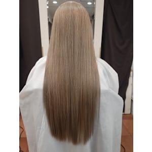 ミネコラトリートメント★初回割引有 ★綺麗に髪を伸ばしたい人