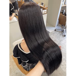 《花屋併設》ツヤ感たっぷり暗髪カラー