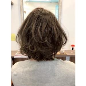 レイヤーボブ　#ハイライトカラー - Chocolat UMEDA【ショコラ ウメダ】掲載中