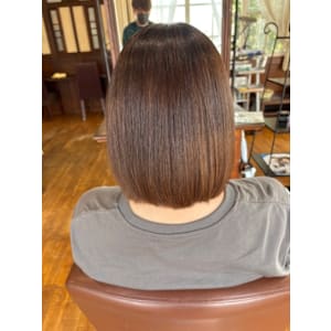 高濃度水素ストレート（ブリーチ履歴あり）