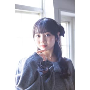 お団子サイドハーフアップ