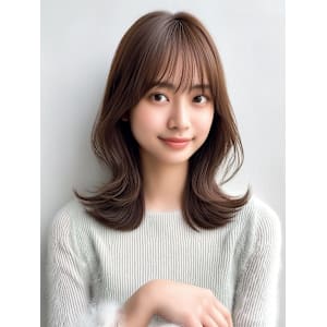 ミディアム くびれミディ くびれヘア 顔周りカット 透明感